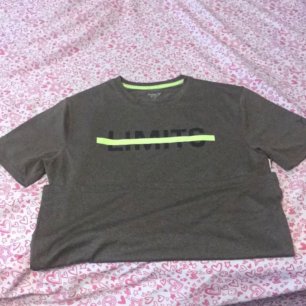 Old Navy Active Core ShortSleeve Tee Shirt Medium